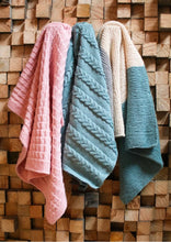 Load image into Gallery viewer, pattern - baby blankets &amp; bear 033 pdf