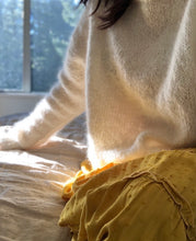 Load image into Gallery viewer, pattern - mohair batwing jersey 135 pdf