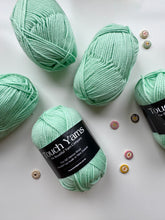 Load image into Gallery viewer, pure merino 8ply - mint - 861