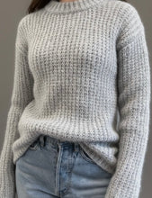 Load image into Gallery viewer, mohair 12ply silver