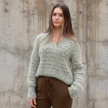 Load image into Gallery viewer, pattern - drybread v neck jumper 147 pdf
