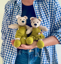 Load image into Gallery viewer, pattern - eamon &amp; aoife bears