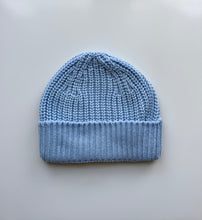 Load image into Gallery viewer, merino beanie - fisherman’s rib