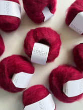 Load image into Gallery viewer, mohair silk - rata red