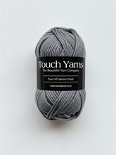 Load image into Gallery viewer, pure merino 8ply - schist - 875