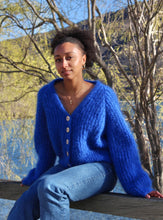 Load image into Gallery viewer, mohair 12ply royal blue