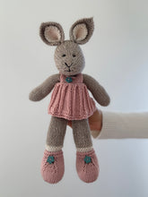 Load image into Gallery viewer, pattern - lexie &amp; dunstan bunny