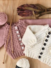 Load image into Gallery viewer, pattern - muster cardigan in 8ply 144 pdf