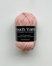 Load image into Gallery viewer, pure merino 8ply - peony - 866