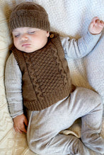 Load image into Gallery viewer, pattern - noa vest &amp; hat bc143