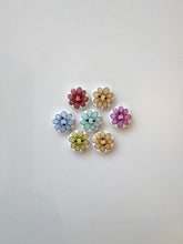Load image into Gallery viewer, buttons - wooden colourful flower print