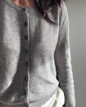 Load image into Gallery viewer, cosy cardy - noble wilde - grey marle