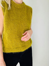 Load image into Gallery viewer, pattern - dolly vest 170 pdf