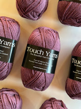 Load image into Gallery viewer, pure merino 8ply - eggplant - 872