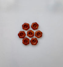 Load image into Gallery viewer, buttons - wooden flowers