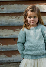 Load image into Gallery viewer, pure merino 8ply - duck egg - 826