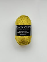 Load image into Gallery viewer, pure merino 8ply - pistachio - 810