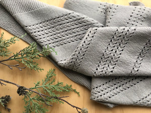 pure merino 4ply - silver - 422