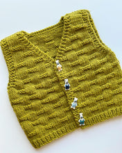 Load image into Gallery viewer, pure merino 8ply - pistachio - 810