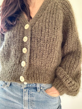 Load image into Gallery viewer, pattern - vanessa cardigan 163 pdf